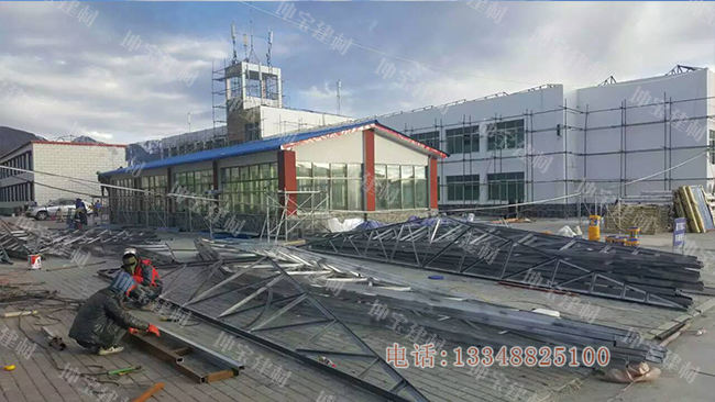 錯(cuò)那縣中學(xué)樹脂瓦平改坡工程