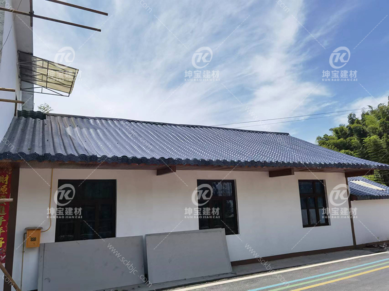 100-200平方房子鋪多少合成樹脂瓦？總費用多少錢？